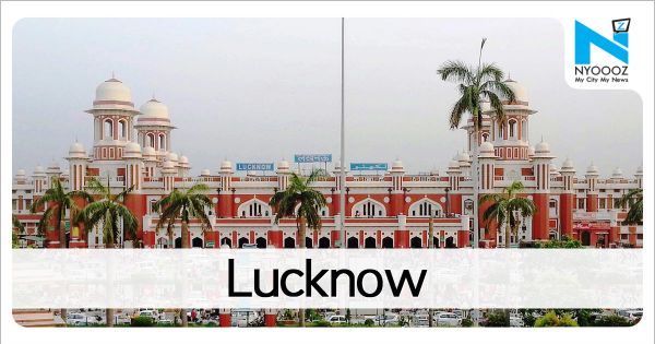 Lucknow News: लखनऊ में जलकल व‍िभाग की लापरवाही से खुले मेनहोल में गिरा बच्चा, मौत