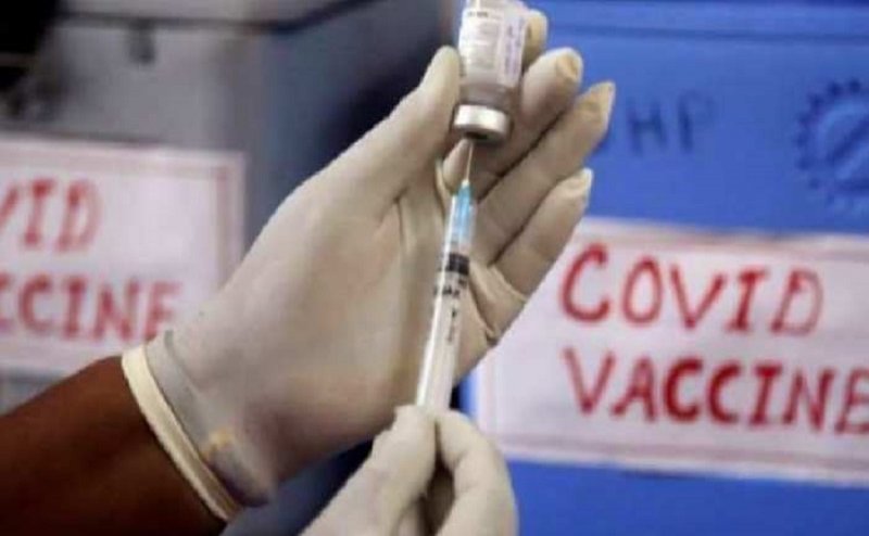 टीकाकरण का एक साल पूरा, झाँसी में 100 फीसदी को लगी पहली डोज