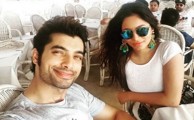 Divyanka Tripathi's ex-bf Ssharad Malhotra breaks up with girlfriend