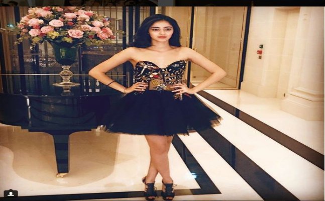See pics: Chunky Pandey's daughter Ananya looks attractive in tube dress