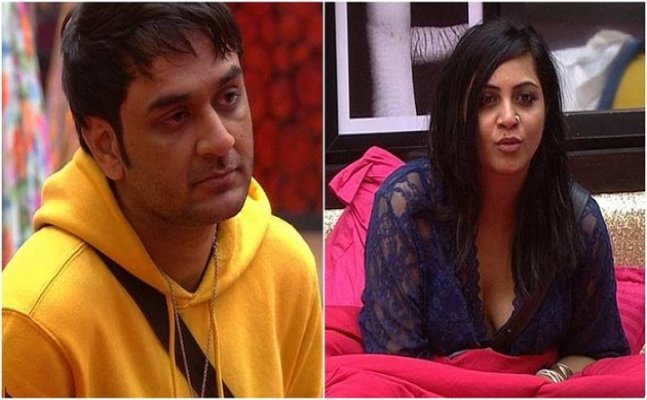 Arshi Khan got evicted; Vikas Gupta is first semi-finalist