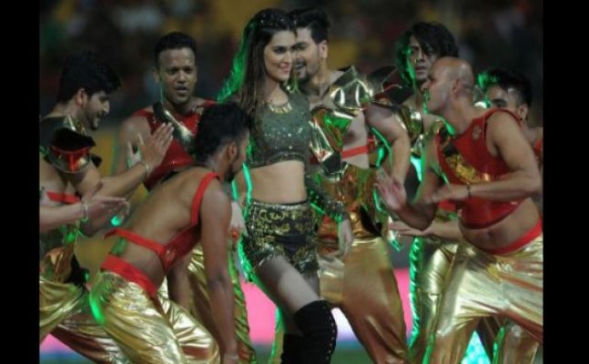 IPL Closing Ceremonies में इस गाने पर प्रफोम करेंगी kriti sanon, VIDEO