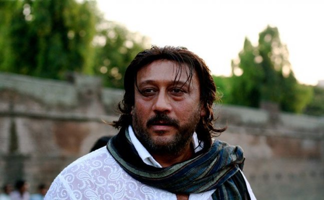 watch: jackie shroff clearing traffic on busy lucknow roads