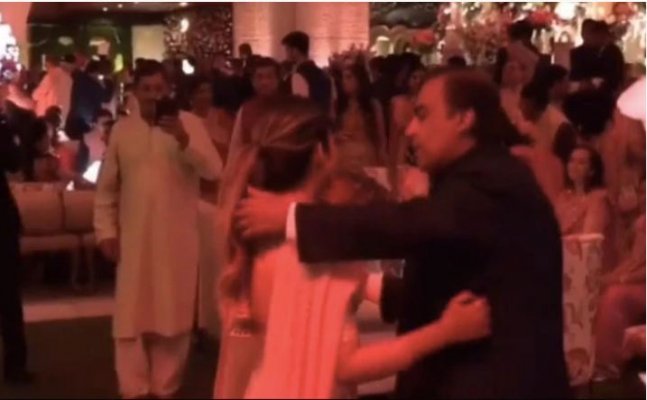 the video of the business tycoon and his princess dancing on alia bhatt s raazi song dilbaro went viral - raazi first look alia bhatt shares pics on instagram nyoooz tv