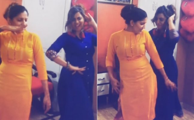 Bigg Boss 11’s Arshi Khan and Sapna Choudhary latest dance video