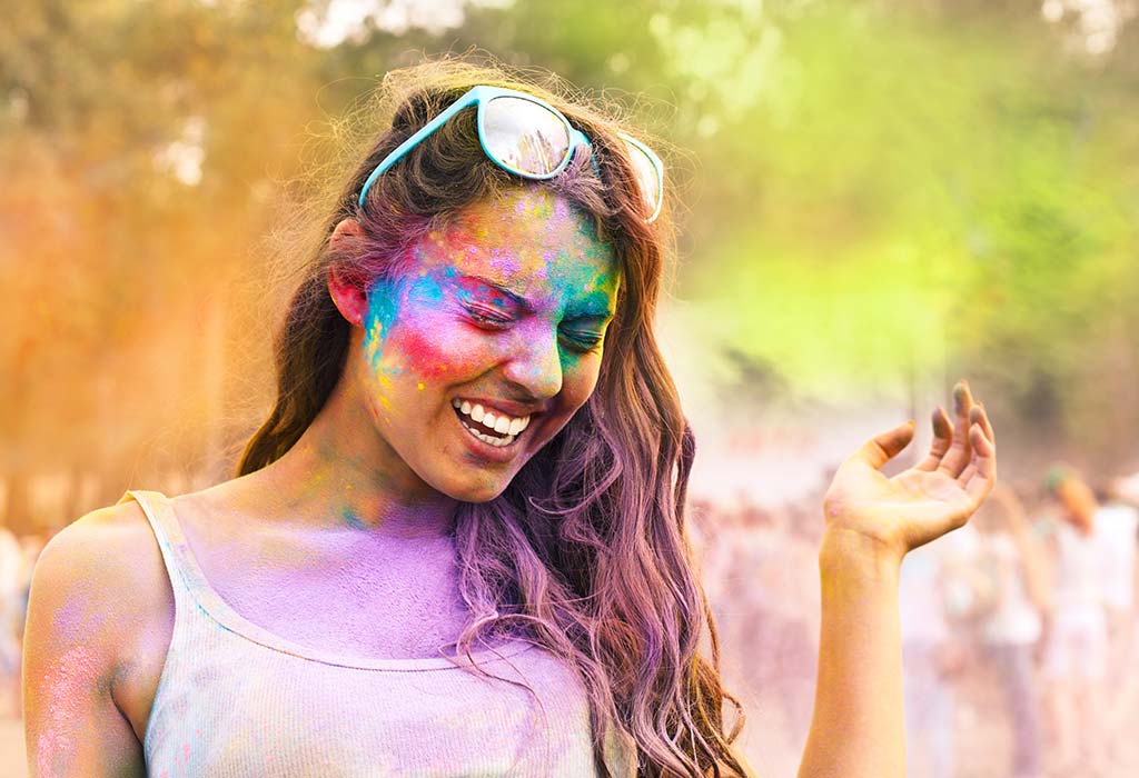  Get Rid Of Stubborn Holi Colours By Following These Simple Tips