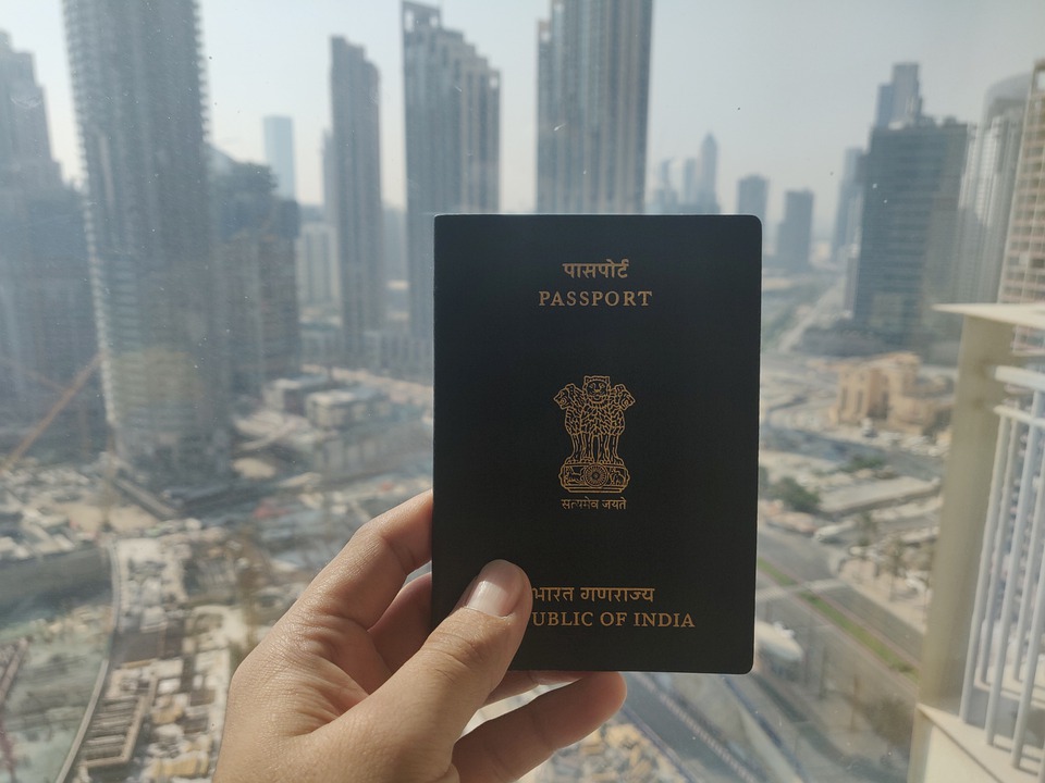 Indian citizen might hold E-passport by 2021