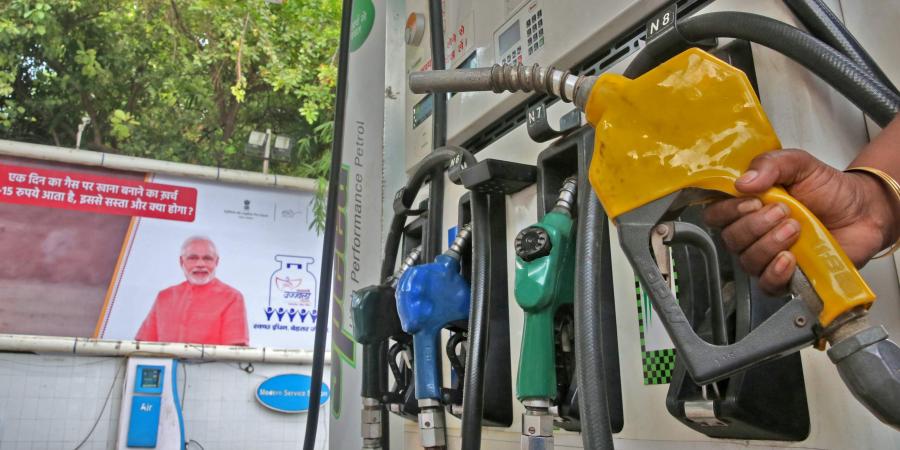 Diesel price in Delhi at its highest ever at ? 81.79, petrol remains unchanged