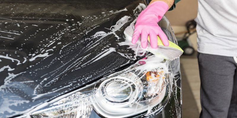 Removing Holi Color Stains: Safely Reviving Your Car`s Shine Post-Festivities