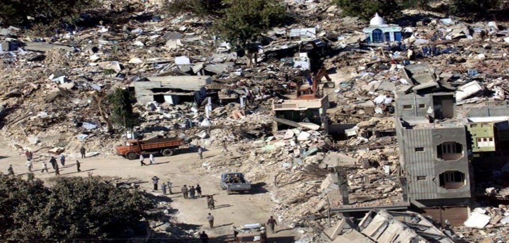 Gujarat earthquake: Tragedy strikes India 