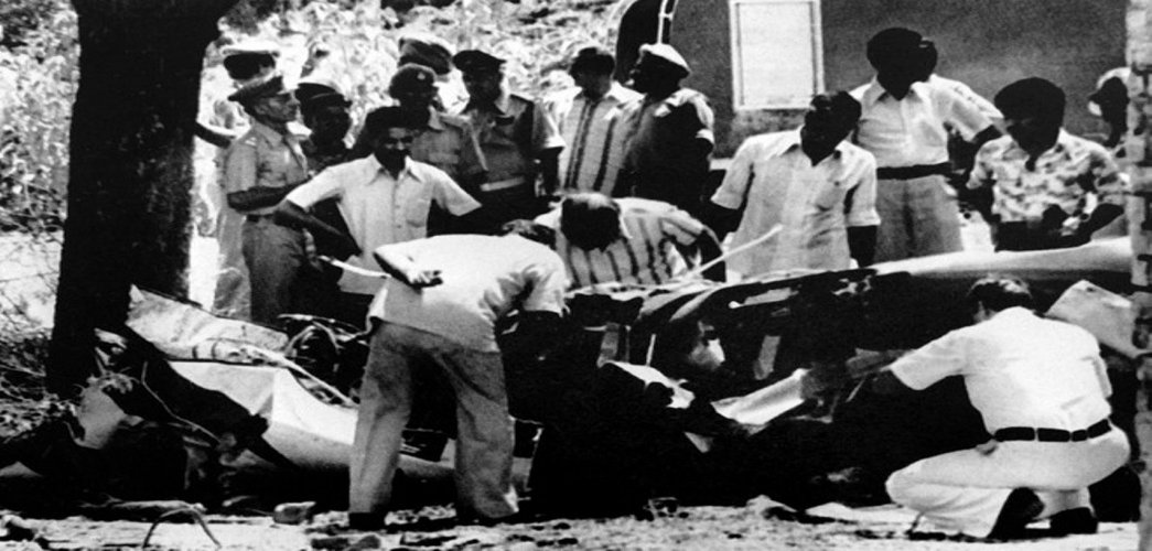 Sanjay Gandhi died in plane crash