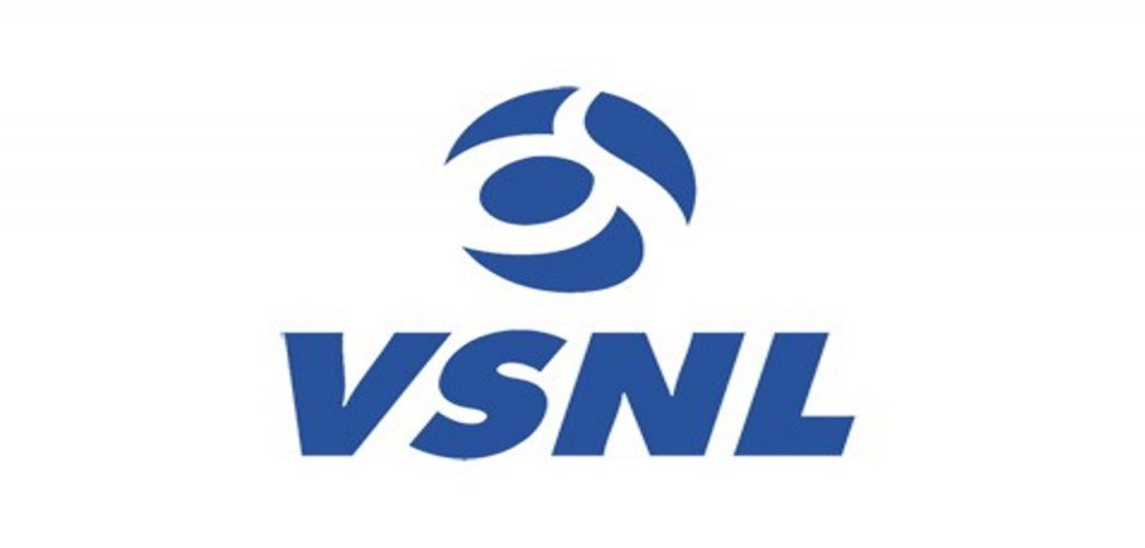 VSNL starts India's first Internet service 