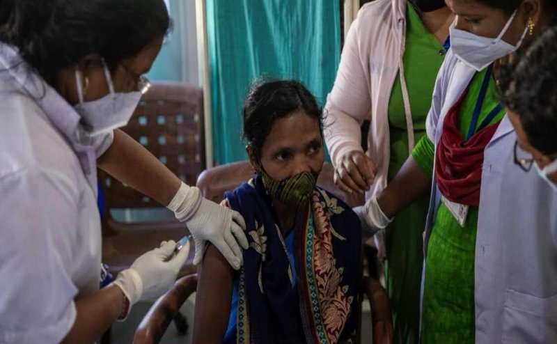 Covid-19 vaccination: UP government makes registration mandatory for 45+ age group