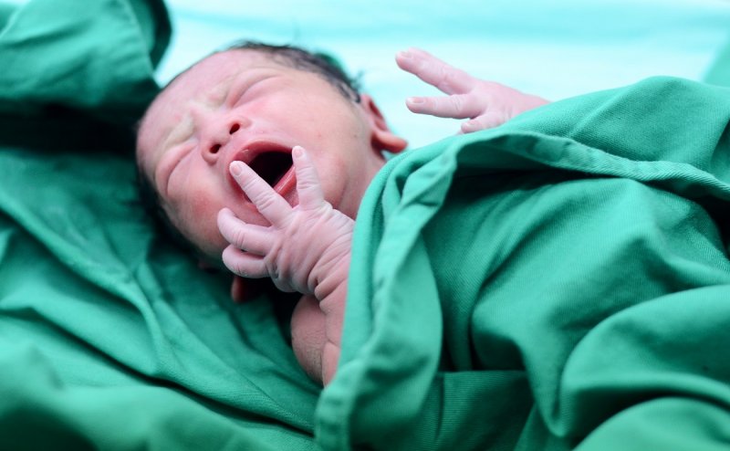 Newborn baby`s thumb gets cut from middle by Nurse in Tamil Nadu