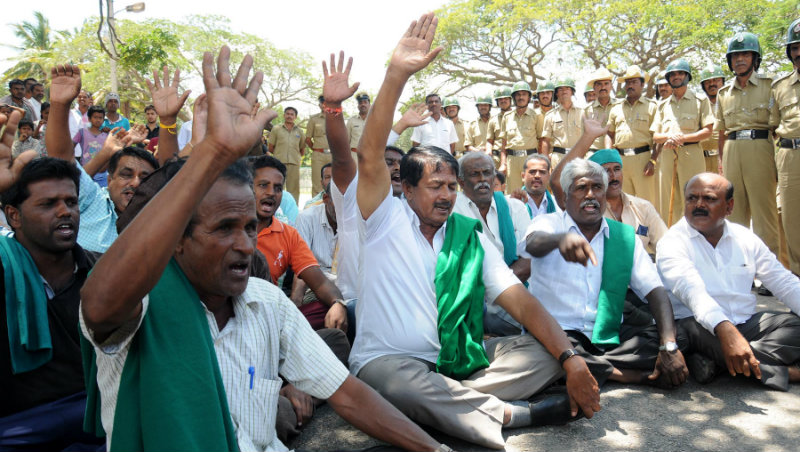 Bandh evokes mixed response; Farmers held ‘’Rasta Roko’’ protest on Mysore-Bengaluru highway 
