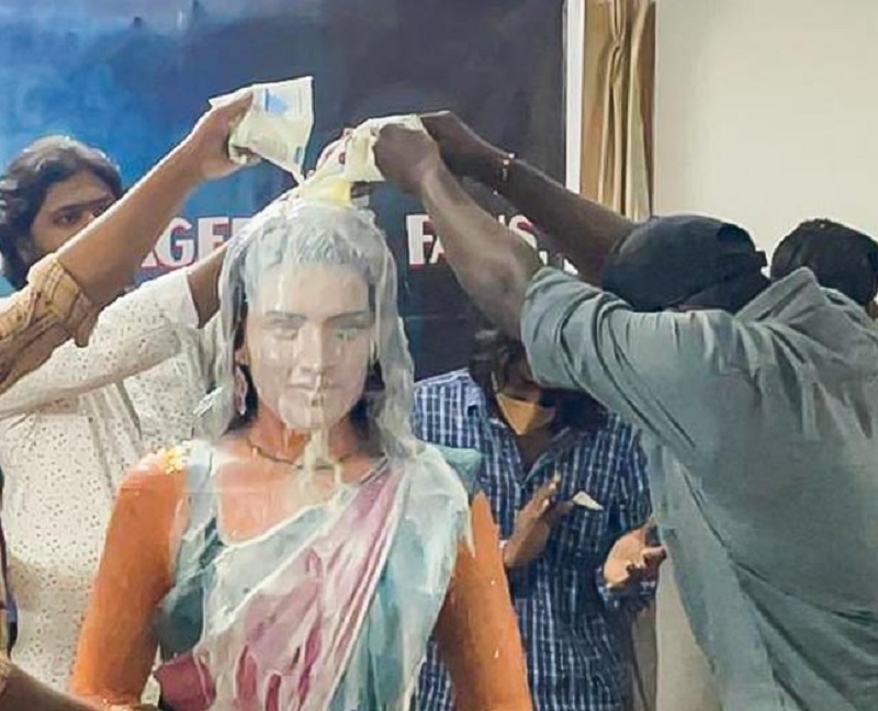 Fans build temple of a young heroine in Chennai