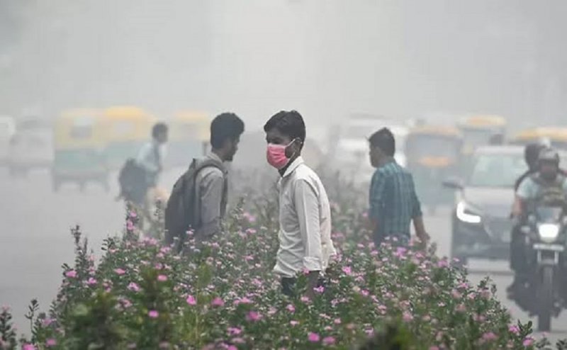Perpetrators of pollution thrive under political patronage; Helpless citizens struggle for clean air
