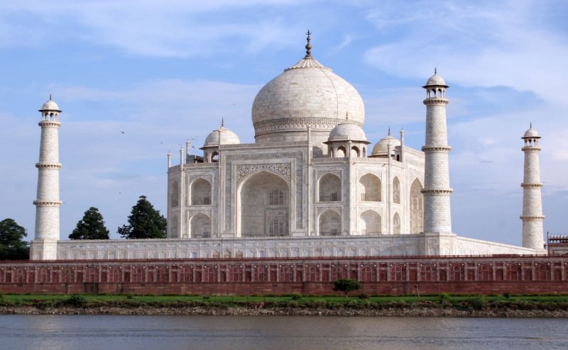 Largest Dome Of Taj Mahal To Undergo Mud Pack Therapy