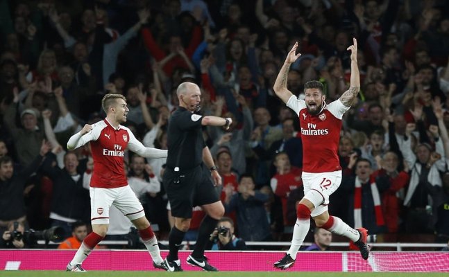 Giroud Earns Arsenal Opening Day Win Over Leicester City