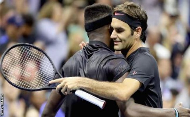 US Open: Federer beat teenager Frances in five sets 