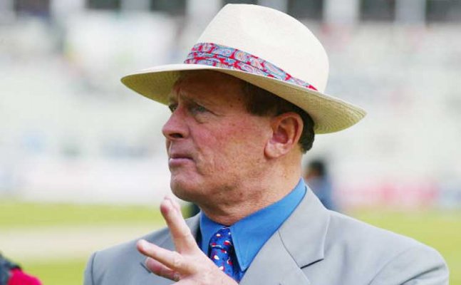 Geoffrey Boycott apologises for racist remarks during an event 
