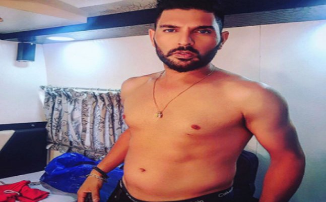 Indian cricketers troll shirtless Yuvraj on social media 